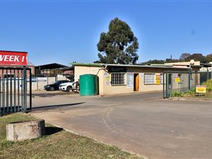 150 m² Commercial space in Howick