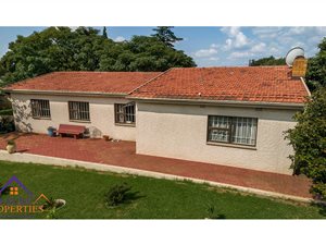 3 Bed House in Meadowbrook