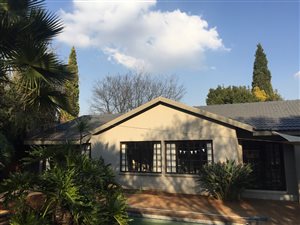 4 Bed House in Highway Gardens