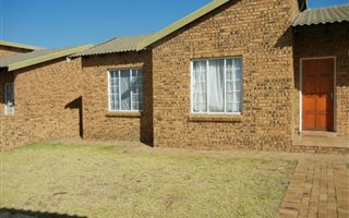 3 Bedroom Townhouse in Erand Gardens
