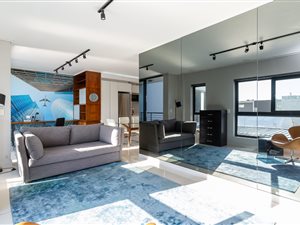 1 Bed Apartment in Bantry Bay
