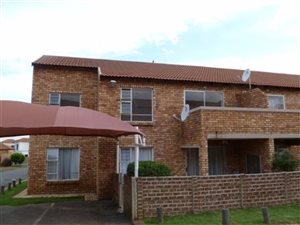 2 Bedroom Townhouse in Liefde en Vrede