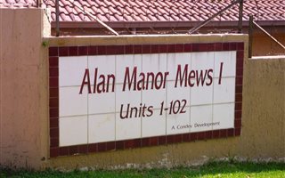 2 Bedroom Townhouse in Alan Manor