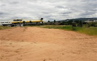 4600 m² Land available in Riverside Industrial Park