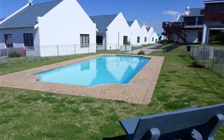4 Bedroom Townhouse in Tergniet