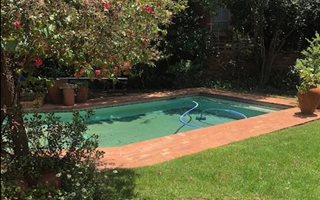 4 Bedroom House in Hurlingham Manor