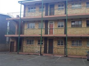 2 Bed Flat in Vanderbijlpark CW1