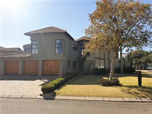 4 Bed House in Ruimsig