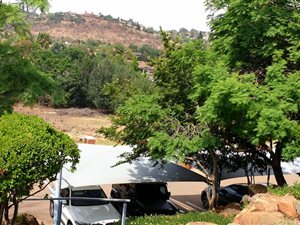 3 Bed Apartment in Glenvista