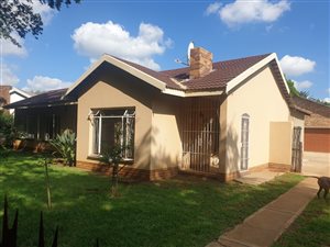 3 Bed House in Stilfontein
