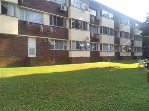 1.5 Bed Apartment in Umbilo