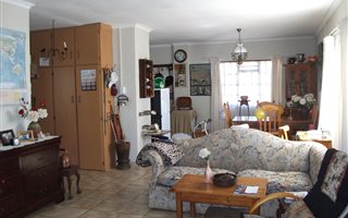 2 Bedroom House in Edenburg