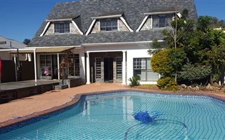 3 Bedroom House in Houghton Estate