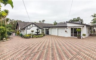 4 Bedroom House in Hatton Estate