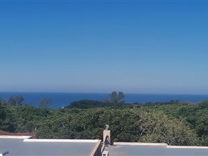2 Bed Apartment in Uvongo