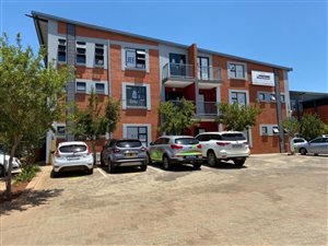 607 m² Industrial space in Hennopspark