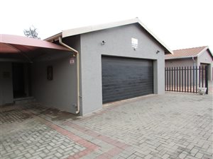 2 Bed Cluster in Robin Park