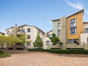 2 Bed Apartment in Somerset West Central