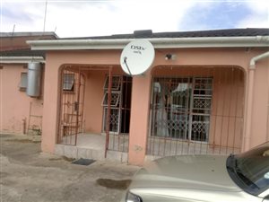 4 Bed House in Tshelimnyama