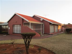 3 Bed House in Homer