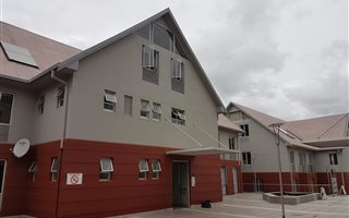 96 m² Commercial space in Lynnwood Park