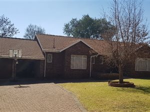 3 Bed House in Isandovale