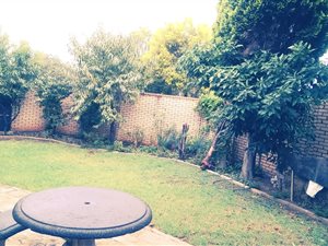2 Bed Apartment in Doringkloof