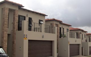 3 Bedroom Townhouse in Langeberg Ridge