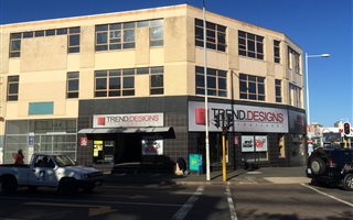 6700 m² Commercial space in Stamford Hill