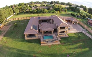 4 Bedroom House in Nortons Home Estate