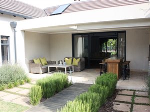3 Bed House in Morningside