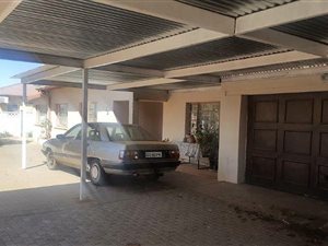 3 Bed House in Diamant Park