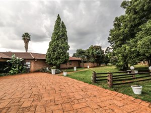 1618 ha Farm in Benoni AH
