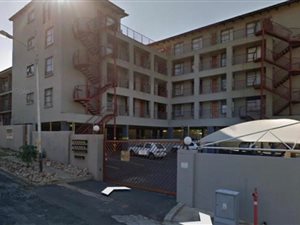 2 Bed Apartment in Alberton