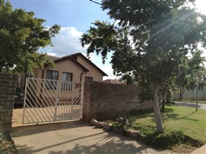 3 Bed House in Cosmo City