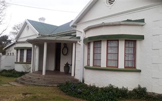 4 Bedroom House in Top Town