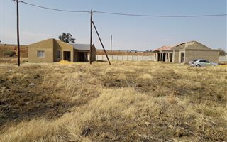 300 m² Land available in Sebokeng