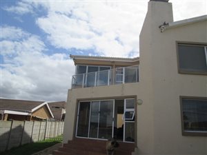3 Bed Townhouse in Dana Bay