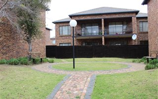 2 Bedroom Townhouse in Sonneveld