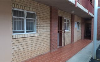 2 Bedroom Apartment in Die Wilgers