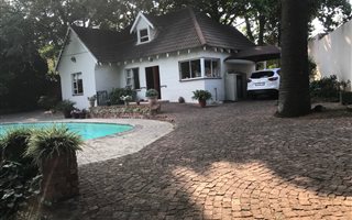 2 Bedroom Garden Cottage in Melrose North