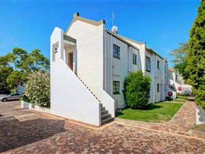 2 Bedroom Apartment in Bryanston