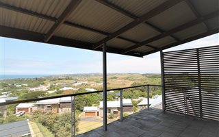 4 Bedroom Apartment in Salt Rock