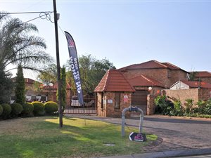3 Bed House in Kyalami Hills