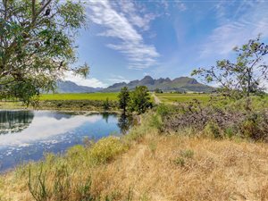 2 ha Land available in Stellenbosch Agricultural