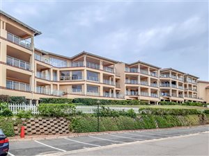 4 Bed Apartment in Illovo Beach