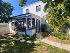 4 Bed House in Admirals Park