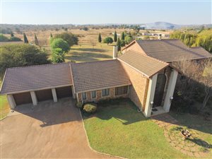6 Bed House in Raslouw