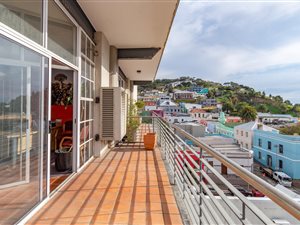 3 Bed Apartment in Cape Town City Centre