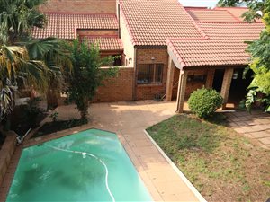3 Bed House in Waterkloof